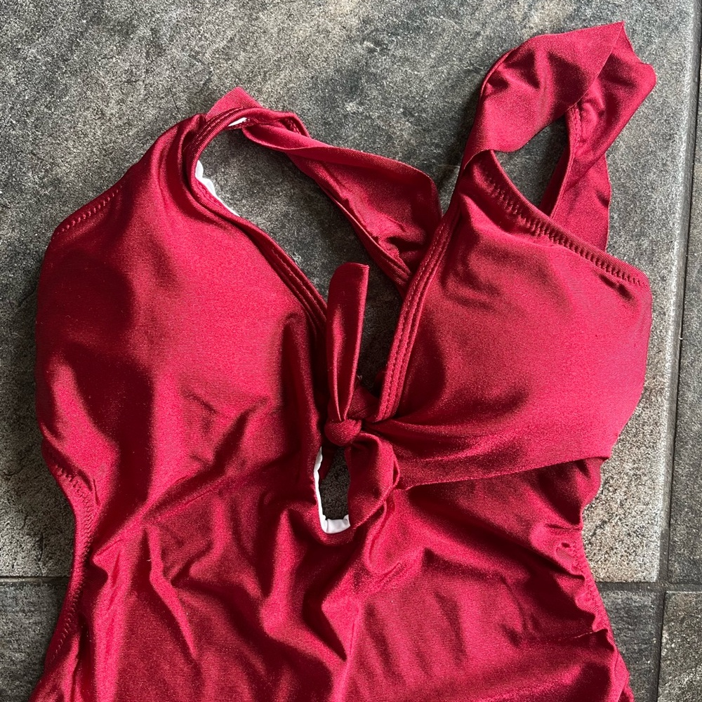 New with Tags Red Cupshe One Piece Swimsuit - Picture 2 of 8